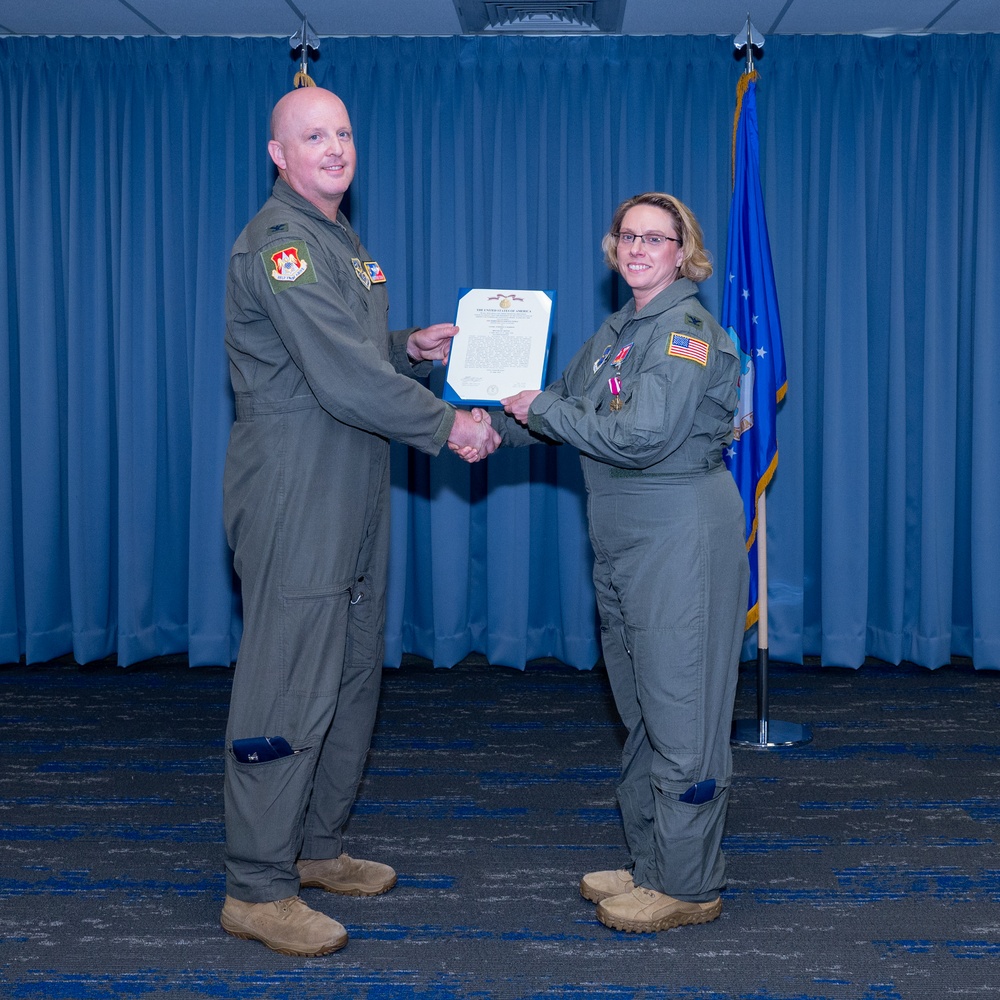 375th Aeromedical Evacuation Squadron change of command