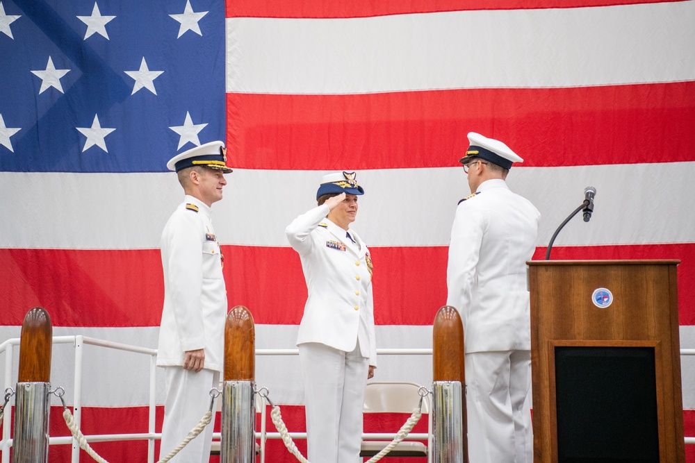 Capt. Polyak assumes command of Aviation Logistics Center during change of command ceremony