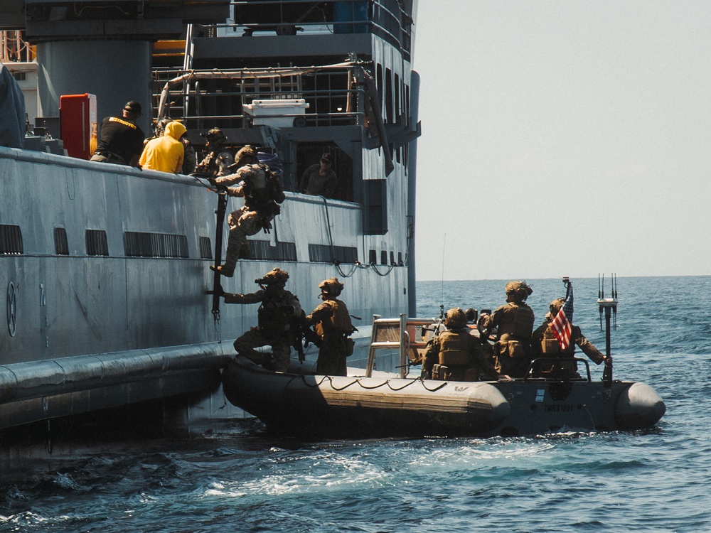 22nd MEU | MSPF Conducts Maritime Interdiction Operations During COMPTUEX