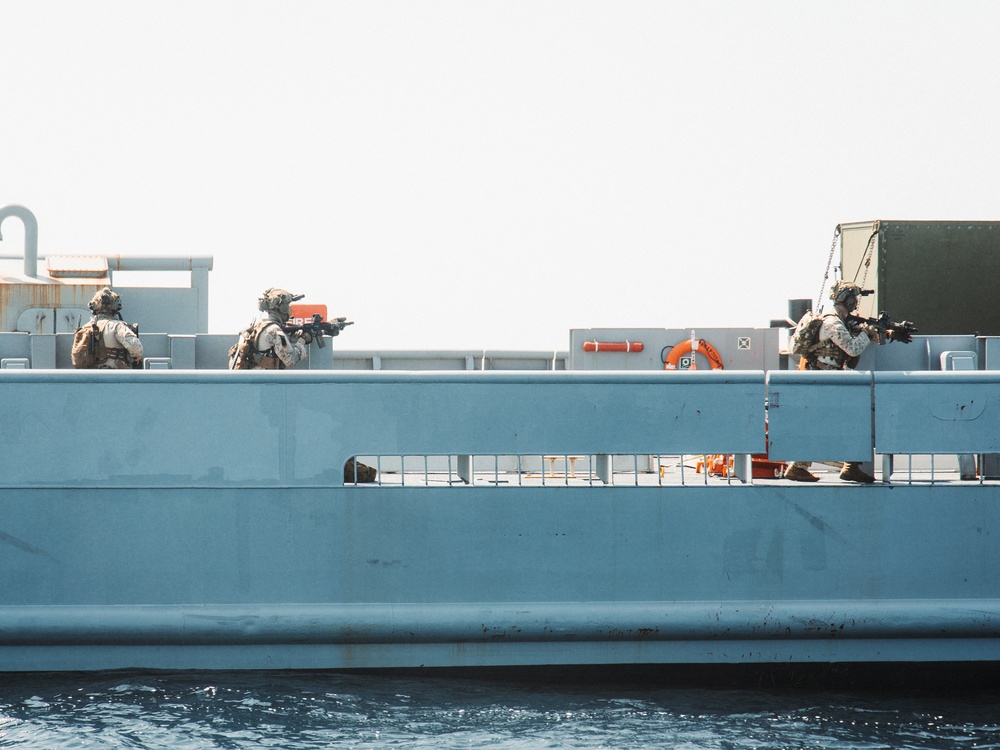 22nd MEU | MSPF Conducts Maritime Interdiction Operations During COMPTUEX