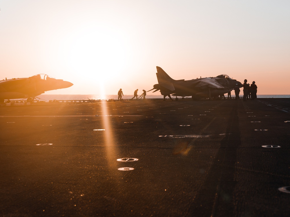 22nd MEU(SOC) | AV-8B Harriers Execute Alternative Landings During COMPTUEX