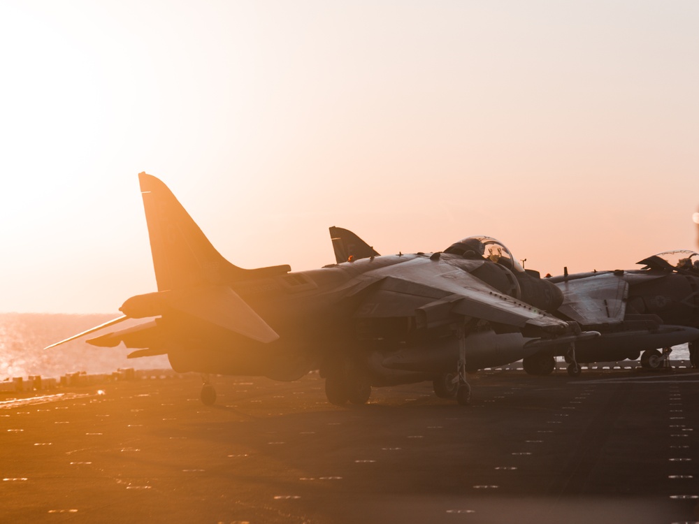 22nd MEU(SOC) | AV-8B Harriers Execute Alternative Landings During COMPTUEX