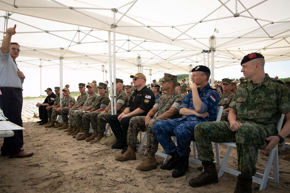 ACNO Adm. Jim Kilby, CMC Gen. Eric Smith Observe Amphibious Operations During Atlantic Alliance 2025