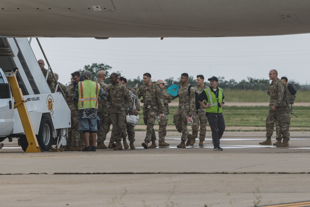 1-14th FAR Deploys to Germany
