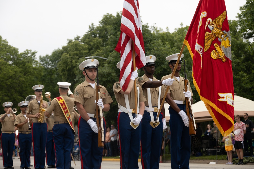 Marine Forces Reserve Band Midwest Parades and Community Relations