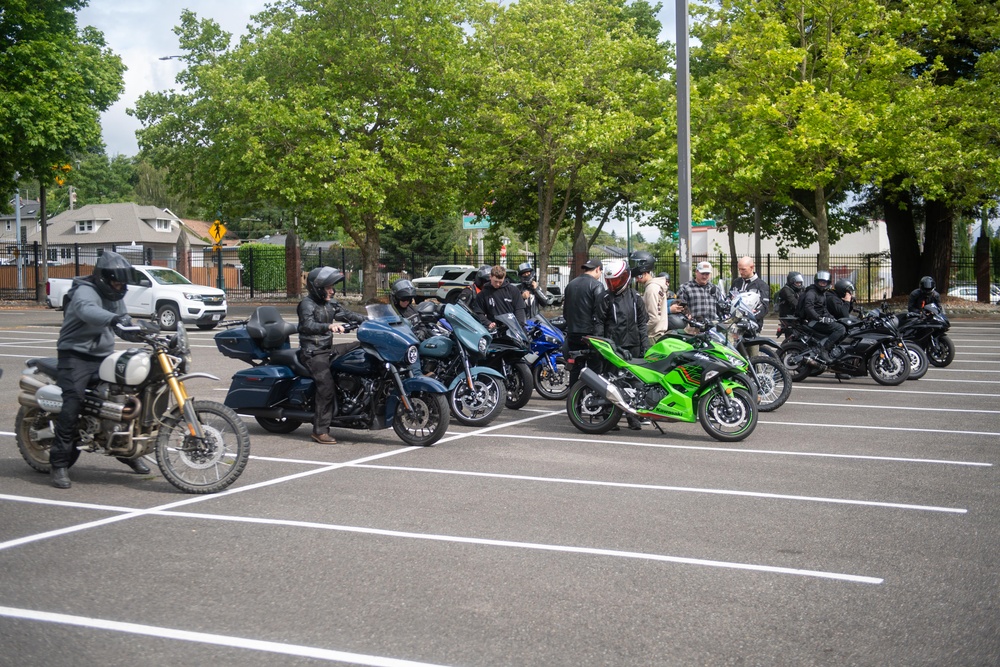 Ronald Reagan Sailors Preform Safety Inspection For Command Motorcycle Ride