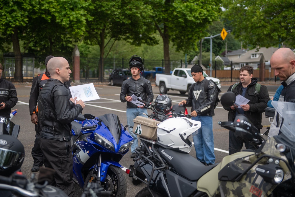 Ronald Reagan Sailors Preform Safety Inspection For Command Motorcycle Ride
