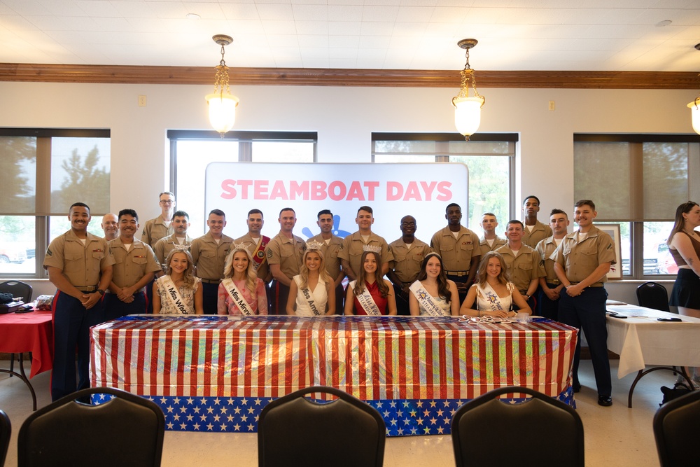 Marine Forces Reserve Band Midwest Parades and Community Relations