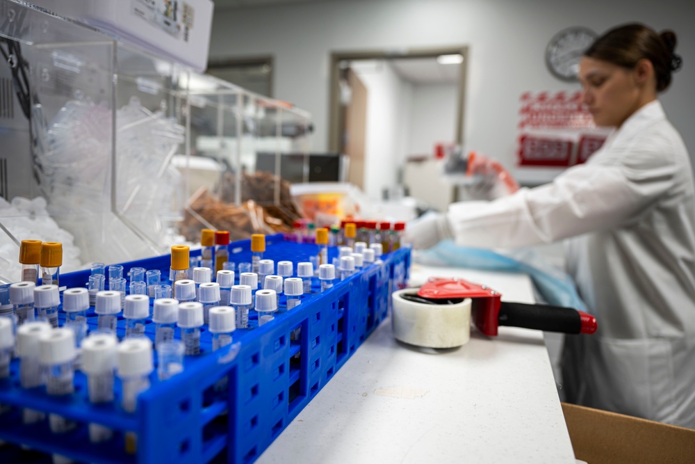 The role of laboratory medicine in military health
