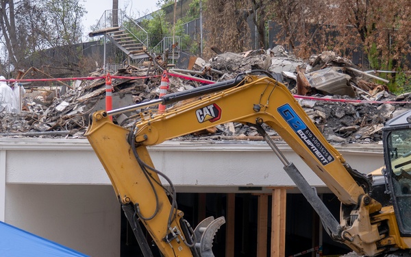 USACE supports Wildfire Debris Removal in Southern California