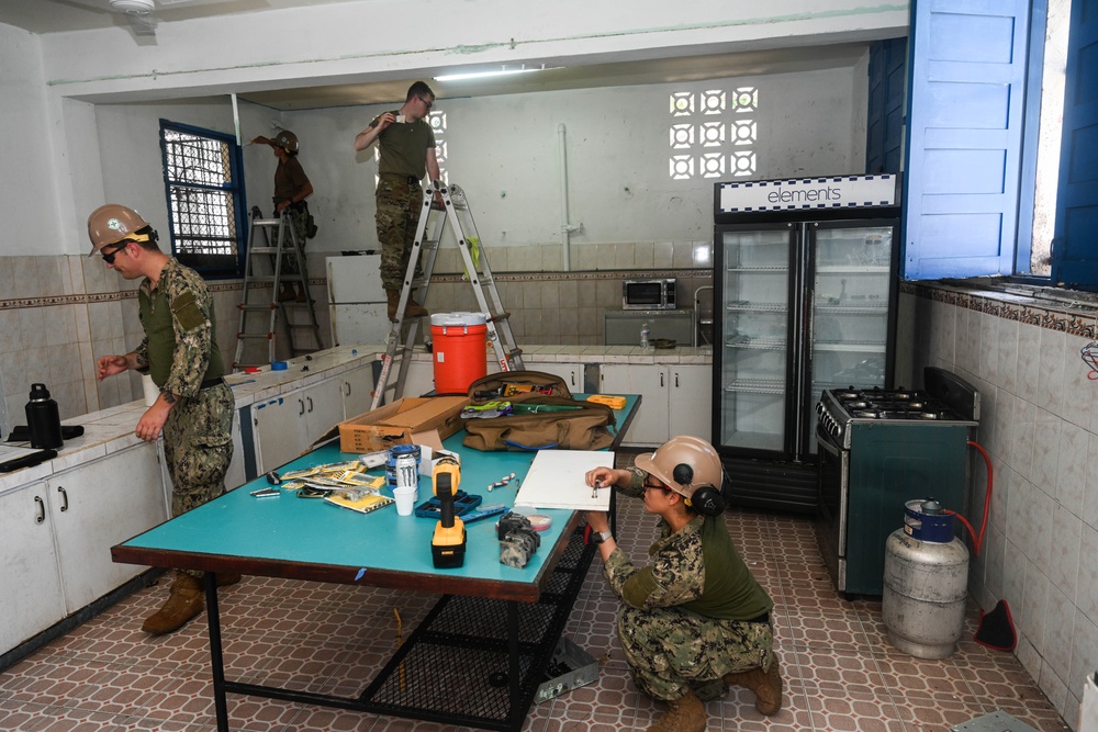 U.S. Seabees unite in Panama for humanitarian engineering mission