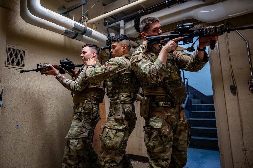 QRF undergoes close-quarters combat training