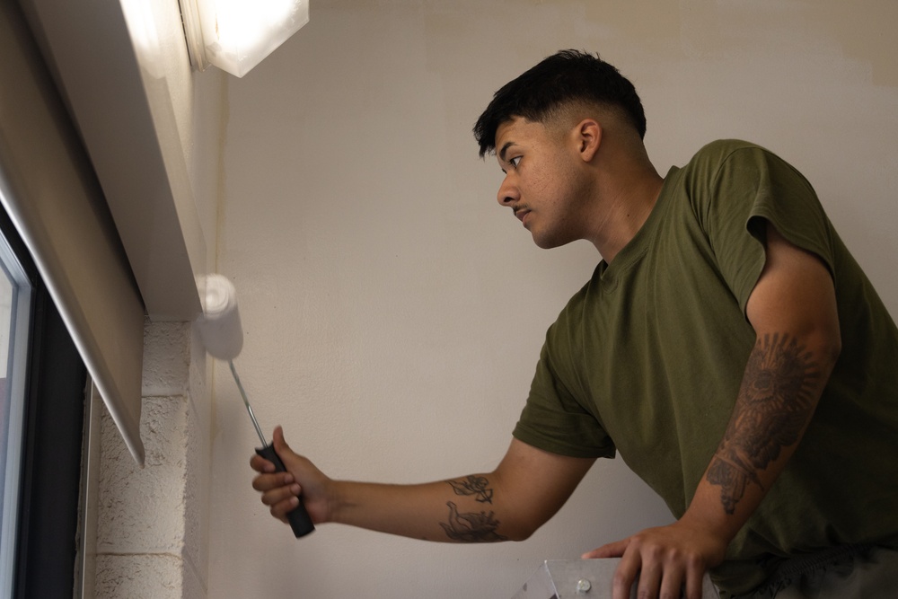 Yuma Marines repaint barracks
