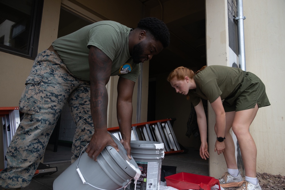 Yuma Marines repaint barracks
