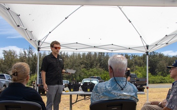 Front Row Seats: Members of the Navy League visit MCTAB