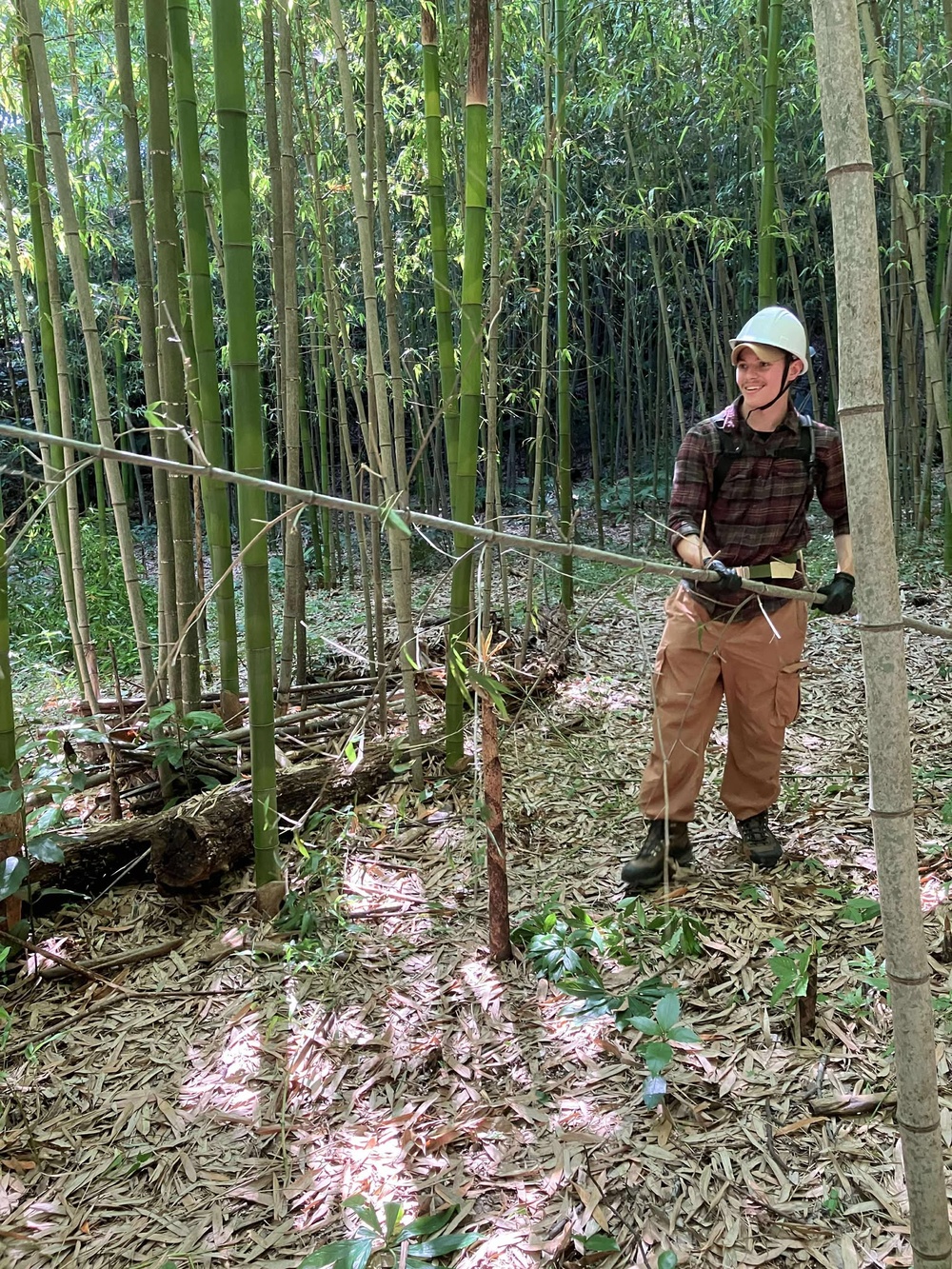 McCampbell Sailors Help Maintain Nagasaka Green Space