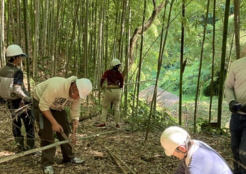 McCampbell Sailors Help Maintain Nagasaka Green Space