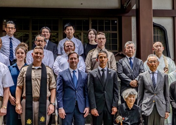 From execution to reconciliation - WWII US Airmen POWs memorialized in Japan by Family, Family of their executioners