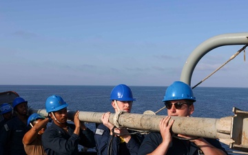 USS Forrest Sherman (DDG 98) Forecastle Operations