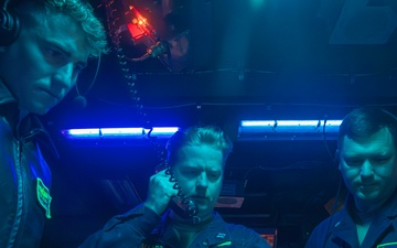 USS Benfold (DDG 65) conducts Anti-Submarine Warfare Exercise
