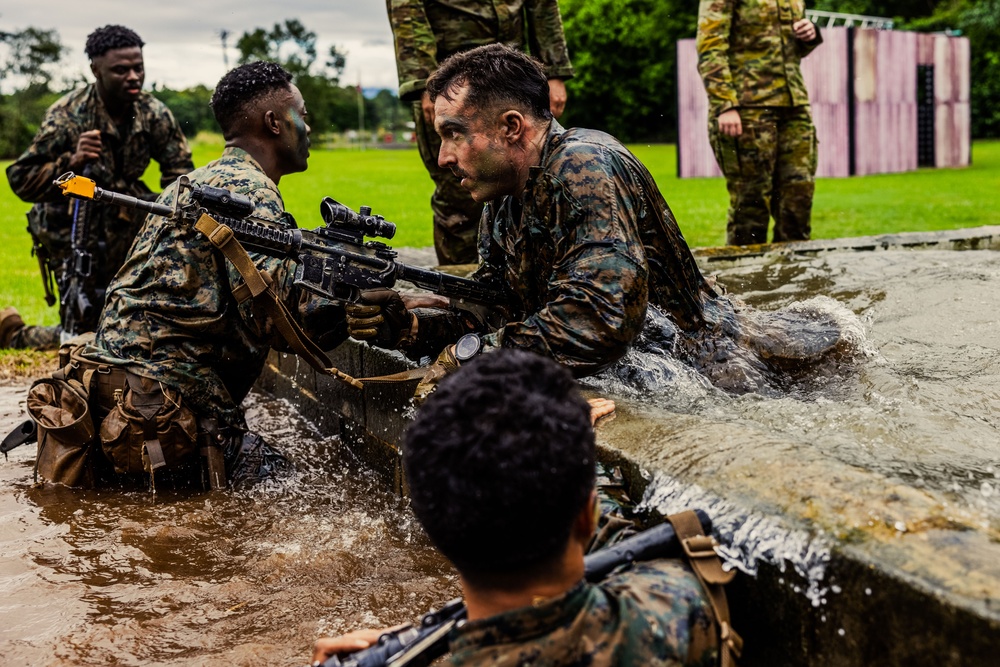 MRF-D 25.3: 3rd Bn., 11th Marines, participates in obstacle course