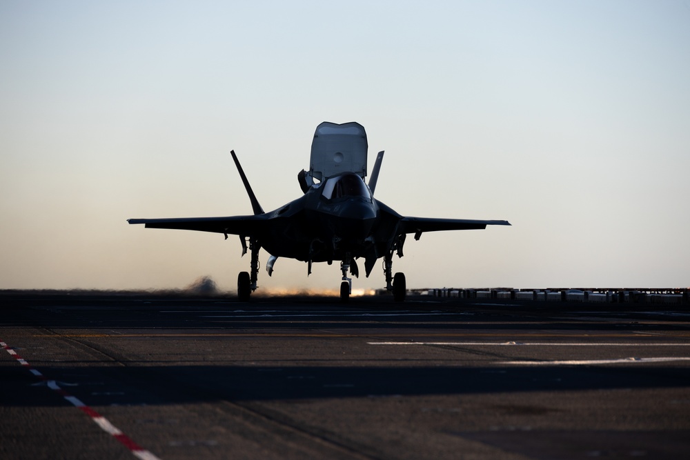 31st MEU | The ‘Bats’ celebrate their 82nd Birthday