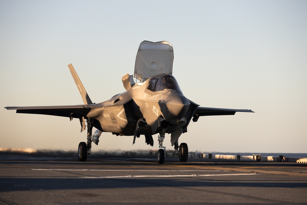 31st MEU | The ‘Bats’ celebrate their 82nd Birthday