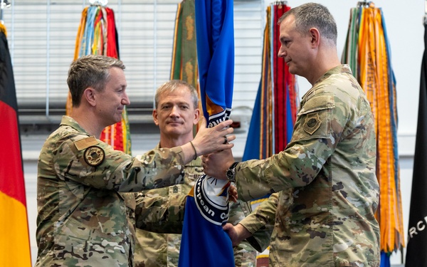 USEUCOM Welcomes New Commander in Stuttgart Ceremony