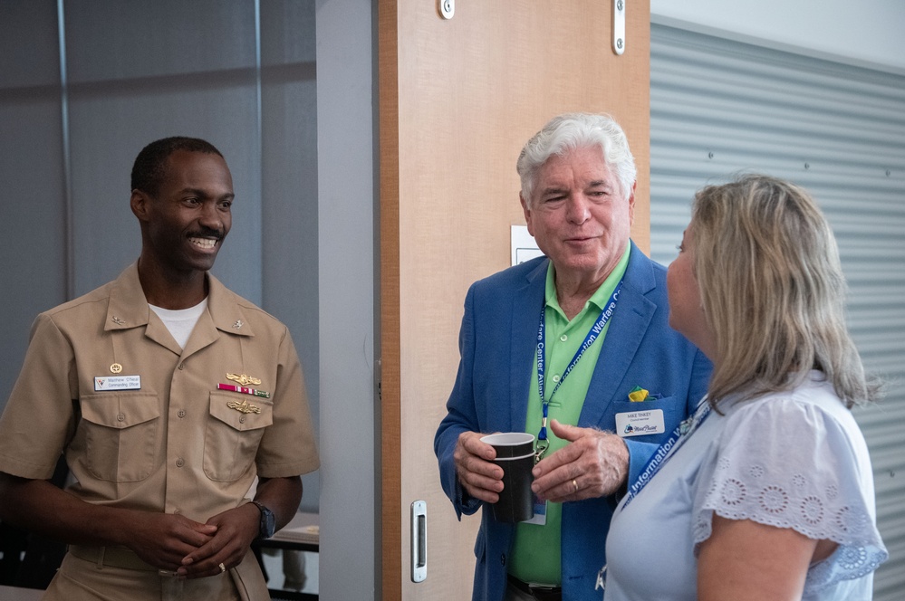 NIWC Atlantic Hosts Charleston Area Mayors and Councilmembers