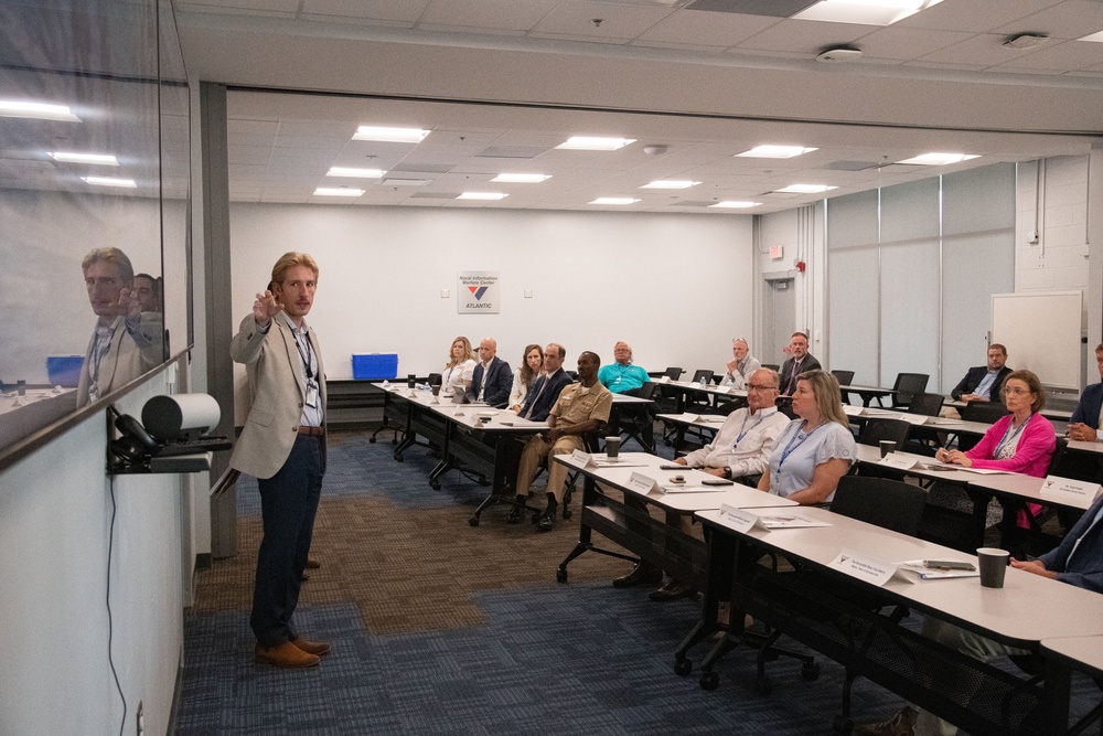 NIWC Atlantic Hosts Charleston Area Mayors and Councilmembers