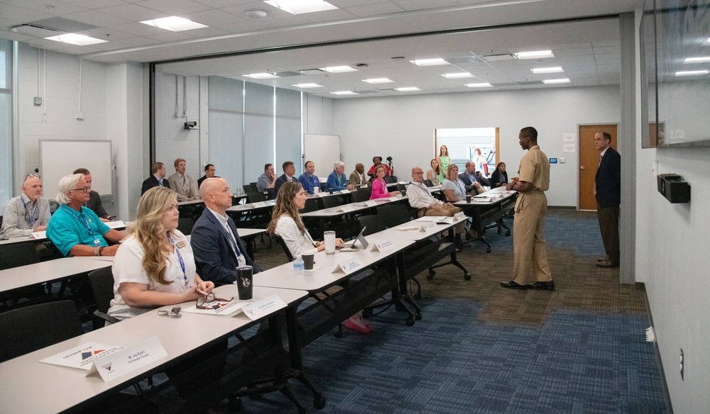 NIWC Atlantic Hosts Charleston Area Mayors and Councilmembers