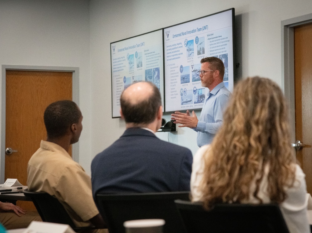 NIWC Atlantic Hosts Charleston Area Mayors and Councilmembers