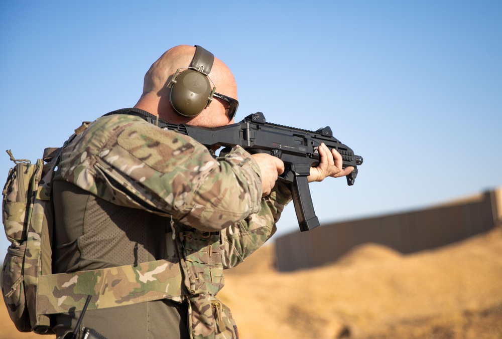 Coalition Members Conduct Weapons Training at Beneslawa Range