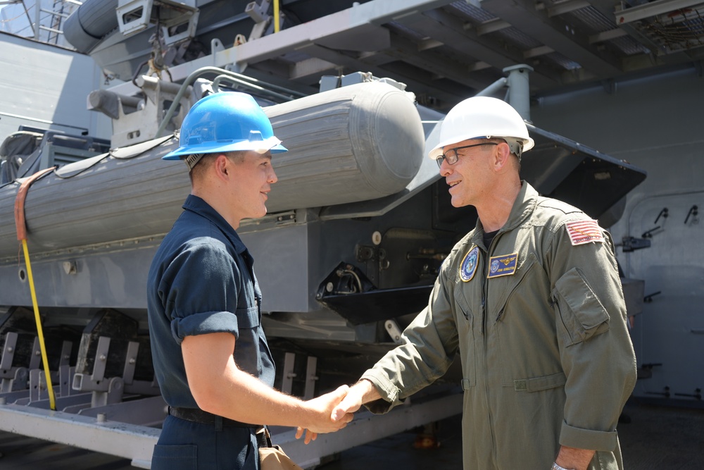 Vice Admiral John Gumbleton Visits USS San Antonio (LPD 27)