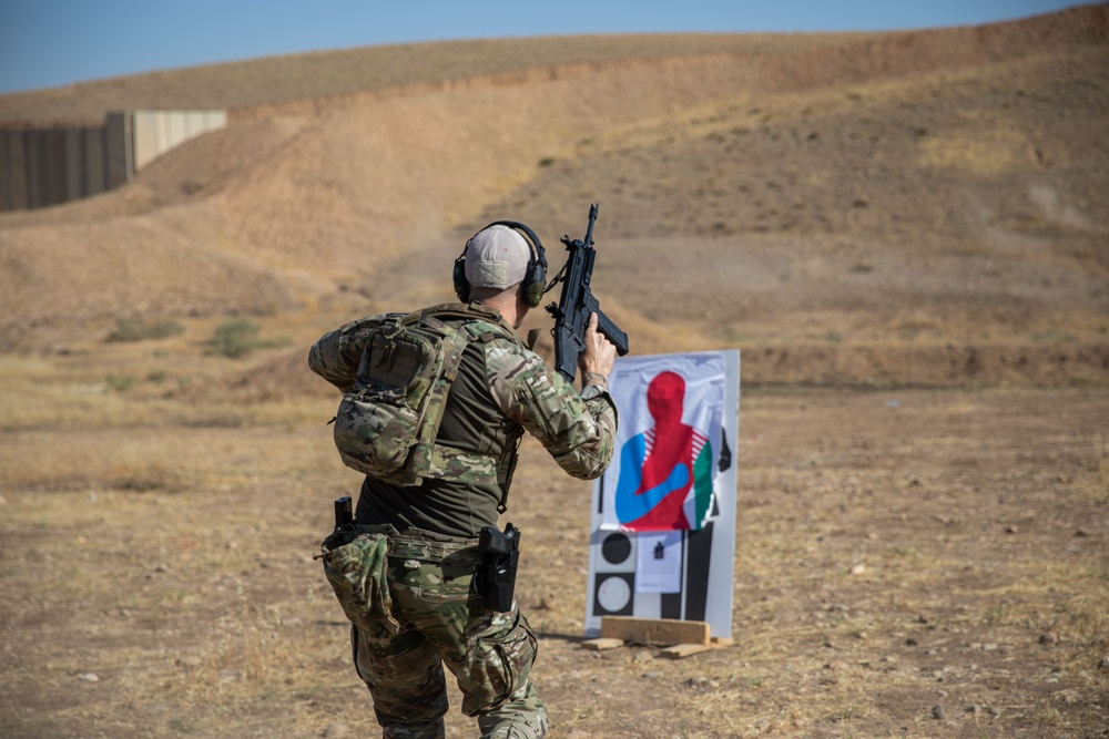 Coalition Members Conduct Weapons Training at Beneslawa Range