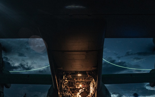 VMM-261 Conducts Live Fire Exercise and RVFs