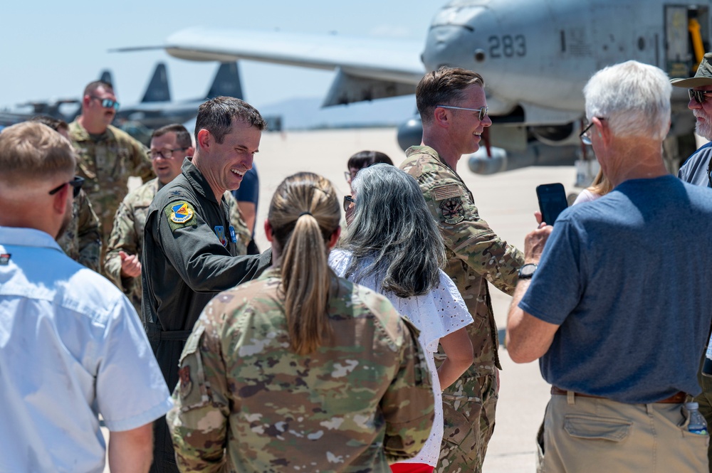 Col. Mills fini flight at Davis-Monthan