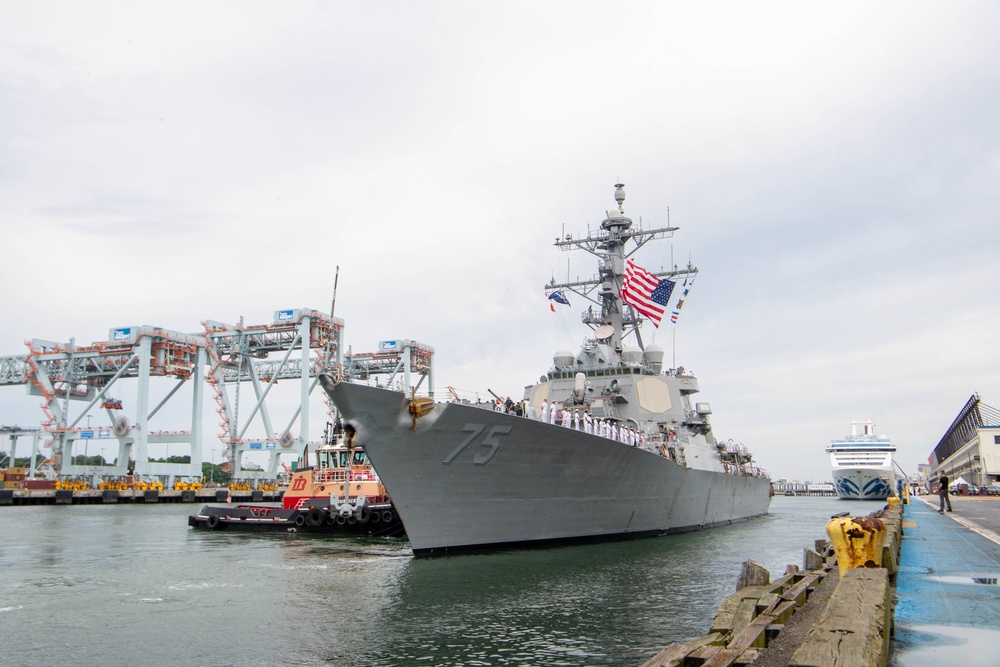 USS Donald Cook Arrives in Boston