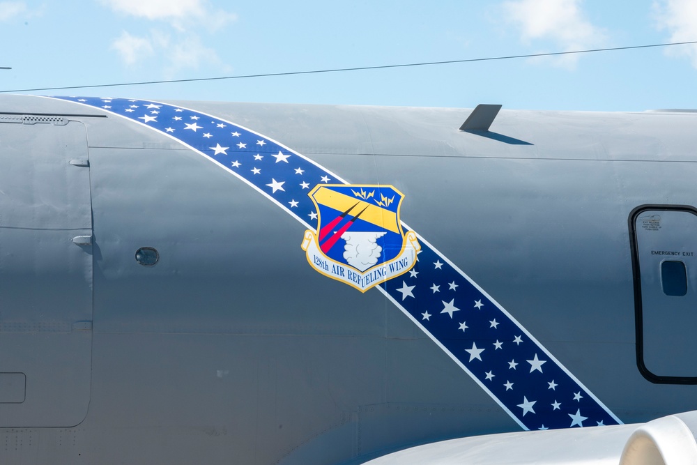 128th Air Refueling Wing Unveils Command Jet’s New Heritage Design