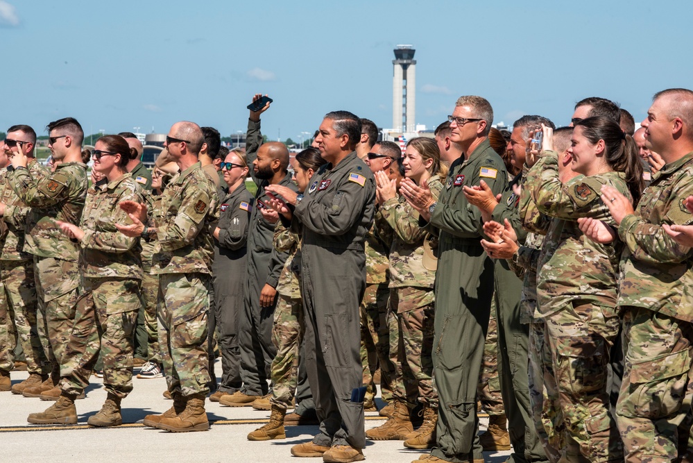 128th Air Refueling Wing Unveils Command Jet’s New Heritage Design