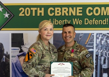 Top EOD tech completes senior enlisted leader tour at premier CBRNE command