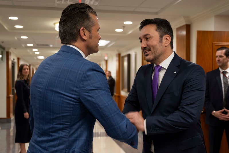 SD Hosts Argentina Minister of Defense