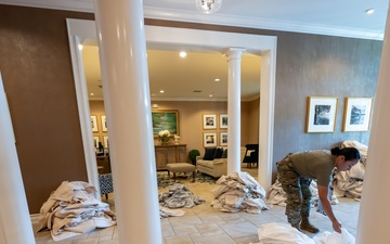 Airmen Support Families of the Fallen at Dover Fisher House