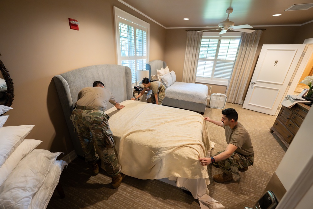 Airmen Support Families of the Fallen at Dover Fisher House