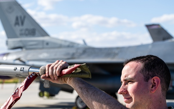 510th FGS recovers F-16s during AE 25