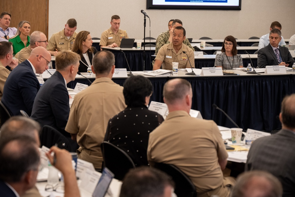 NAVSUP hosts Submarine and Surface Material Summit