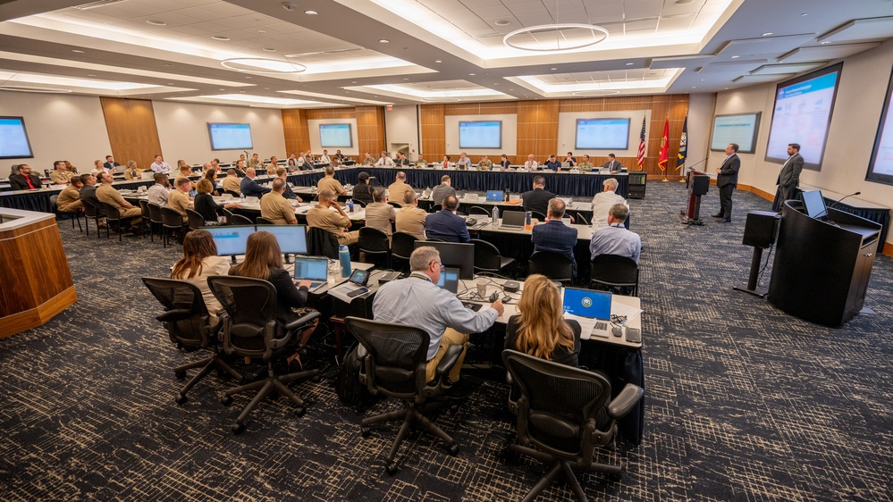 NAVSUP hosts Submarine and Surface Material Summit