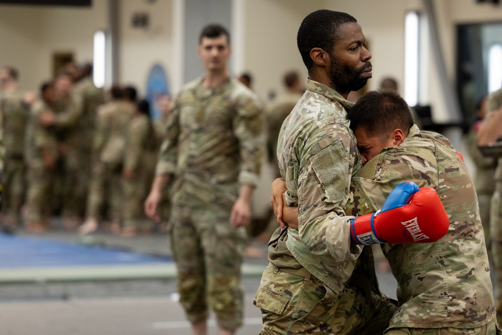 Combatives Level One with the Army Public Affairs Student Center Company