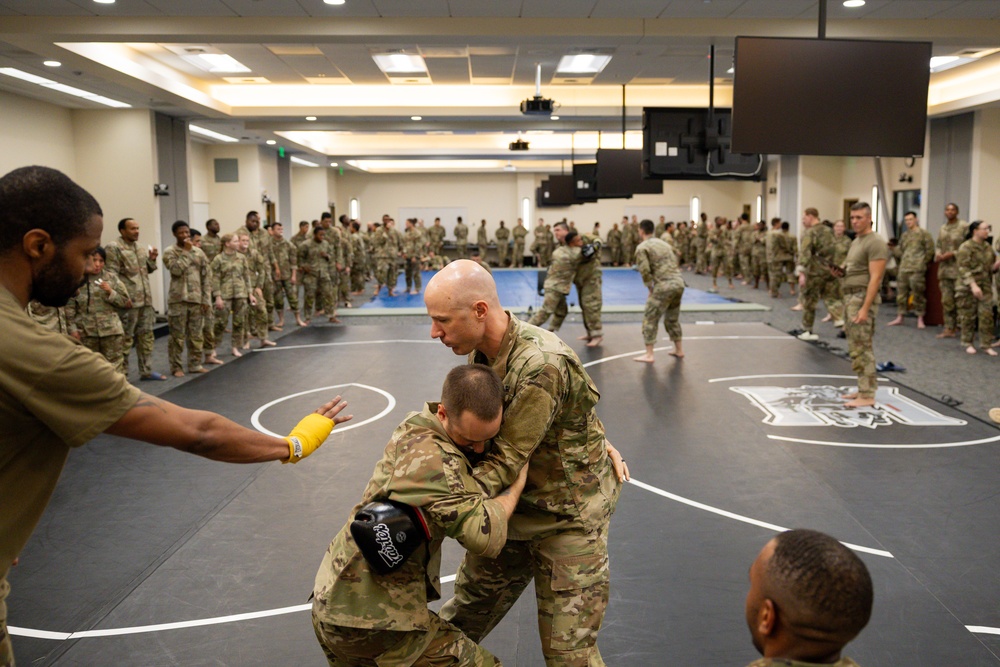 Combatives Level One with the Army Public Affairs Center Student Company