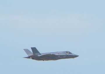 F-35 Fly